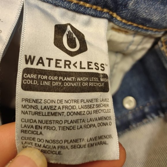 Levi's Mile High Cropped Wide Leg Jeans Button Fly Medium Wash - Picture 10 of 11